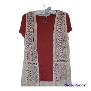 Charming Charlie's Ivory Cream Sleeveless Duster